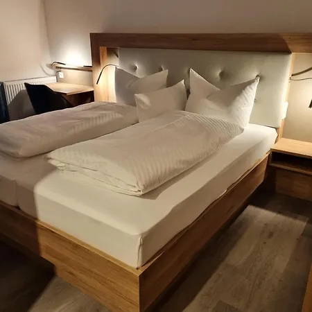 Julia Am Deich Norddeich (Norden)